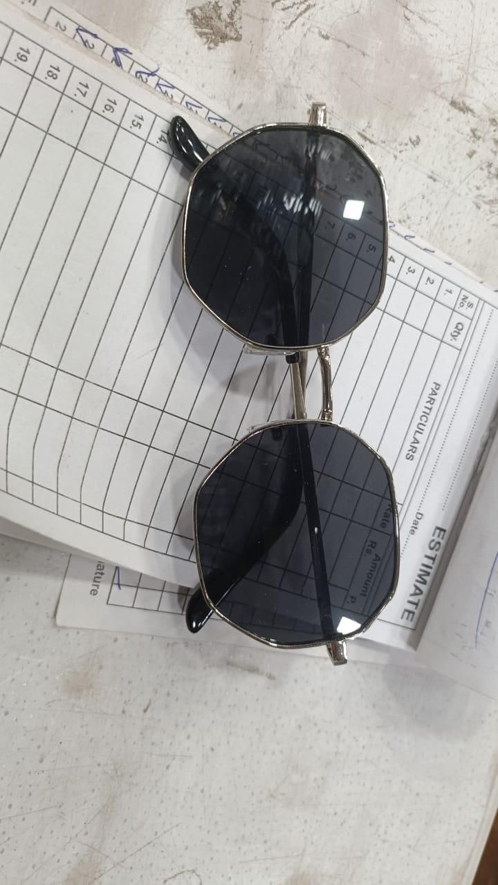 Suga Octagon Round Black Sunglass – Bold, Stylish & Timeless